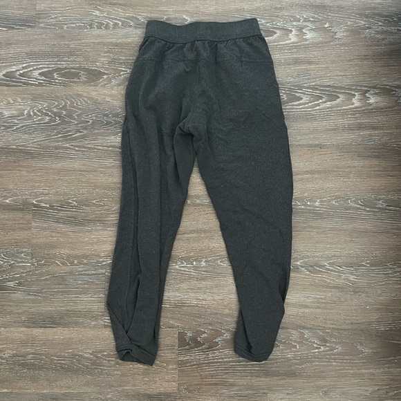 Lululemon Jogger - Picture 3 of 5